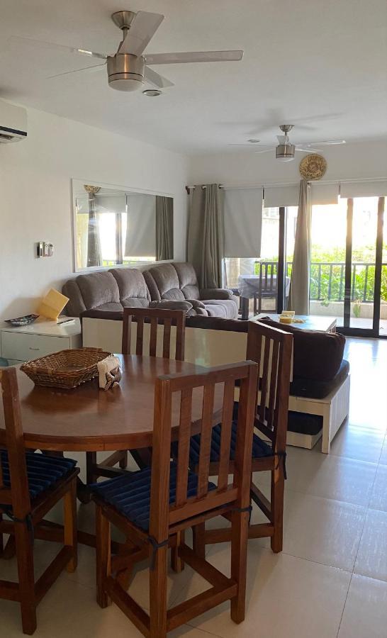 Departamento Frente Al Mar Con Dos Recamaras Y Seguridad 24 H A Dos Cuadras De La Quinta Avenida Плая дел Кармен Екстериор снимка
